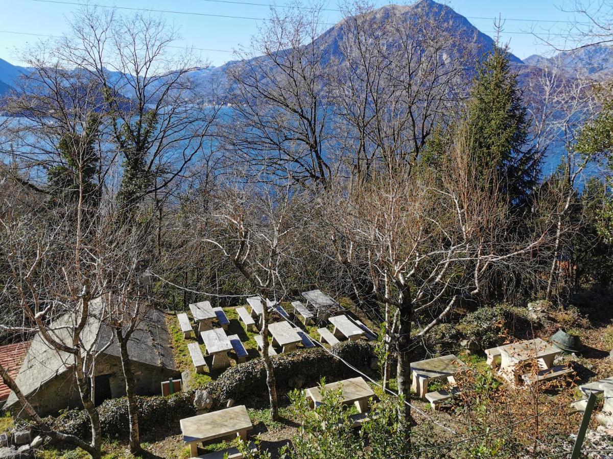 Near Villa Monastero And Castello Di Vezio Varenna Exteriér fotografie