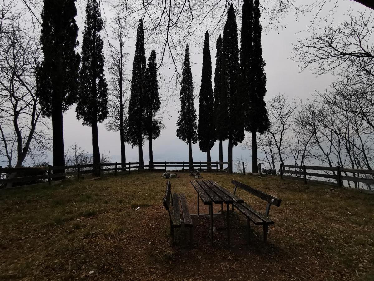 Near Villa Monastero And Castello Di Vezio Varenna Exteriér fotografie